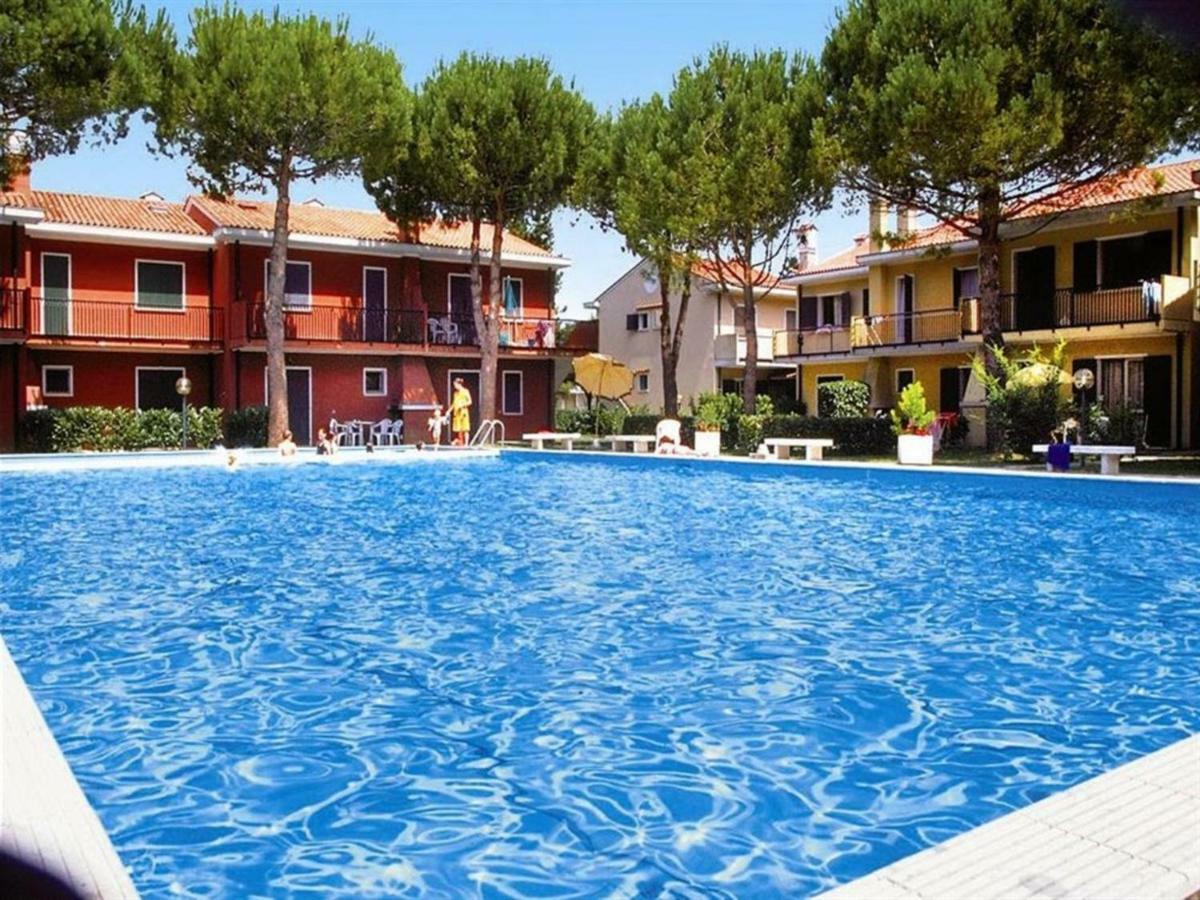 Villaggio Michelangelo Bibione Exteriör bild