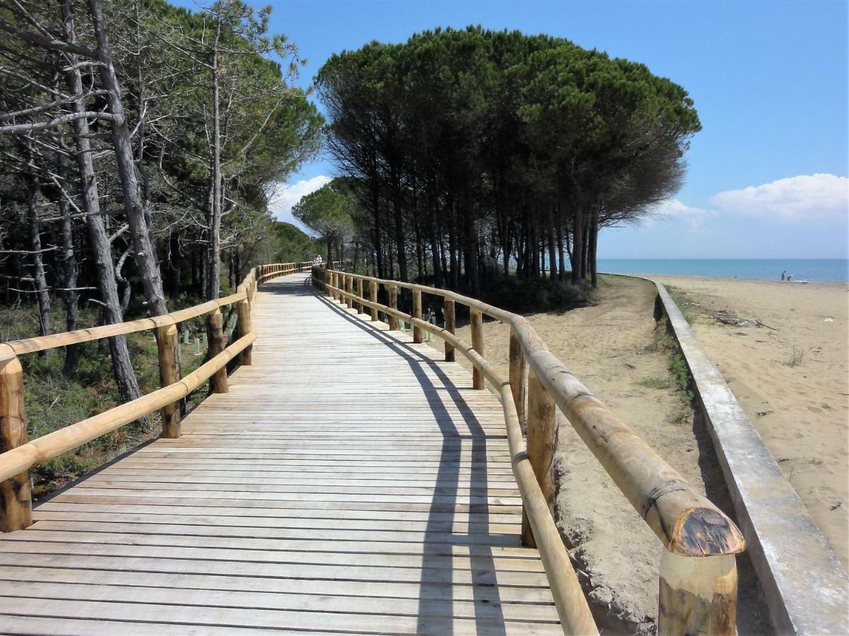 Villaggio Michelangelo Bibione Exteriör bild